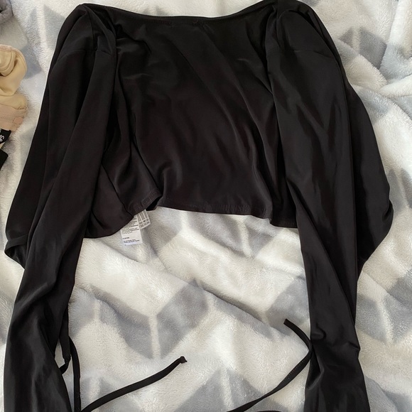 Boohoo Wrap around top - Picture 5 of 5